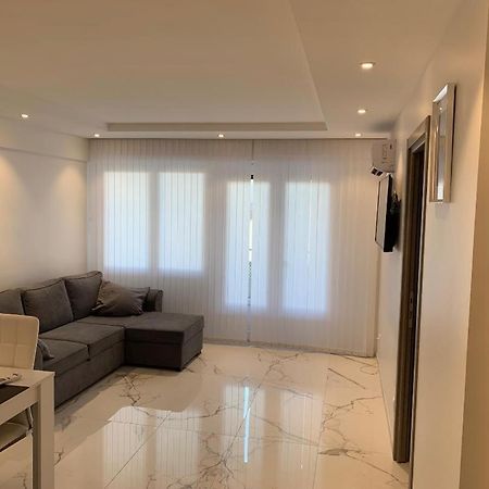 Le Palladium Cannes Buitenkant foto