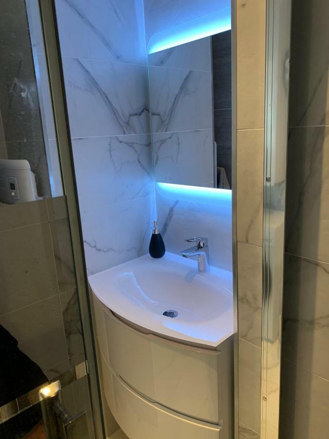 Le Palladium Cannes Buitenkant foto